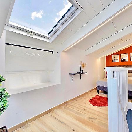 Domus Traiano - Port Apartment Civitavecchia Bagian luar foto