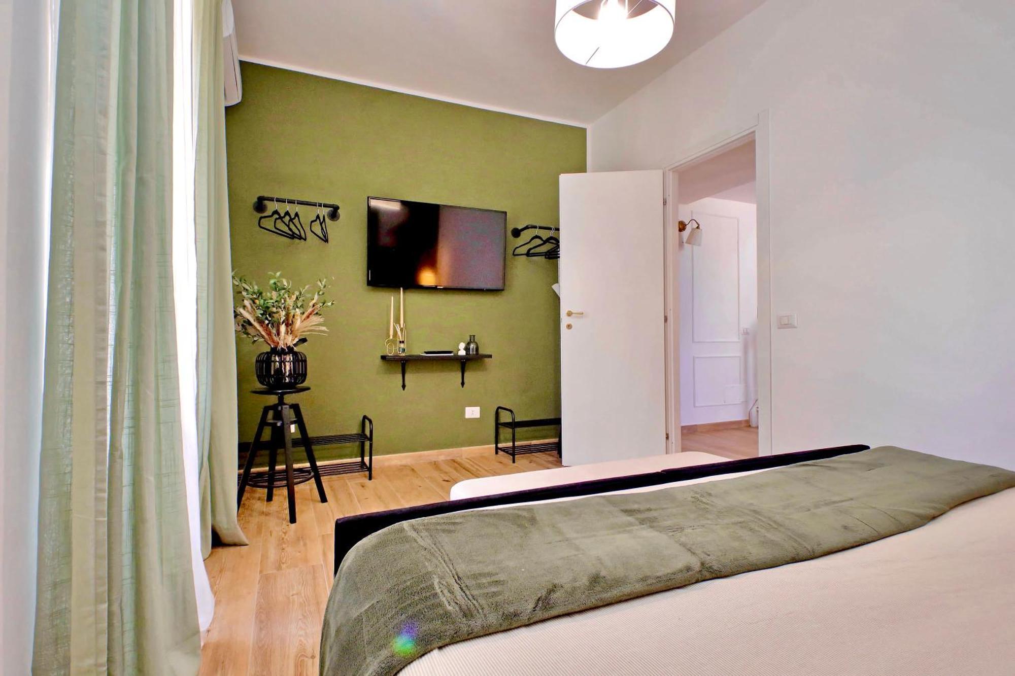 Domus Traiano - Port Apartment Civitavecchia Bagian luar foto