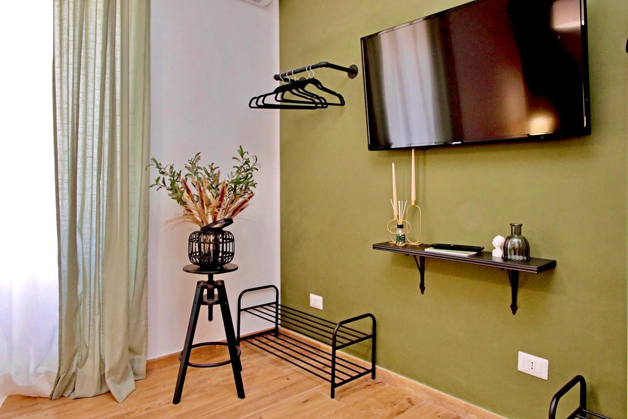 Domus Traiano - Port Apartment Civitavecchia Bagian luar foto